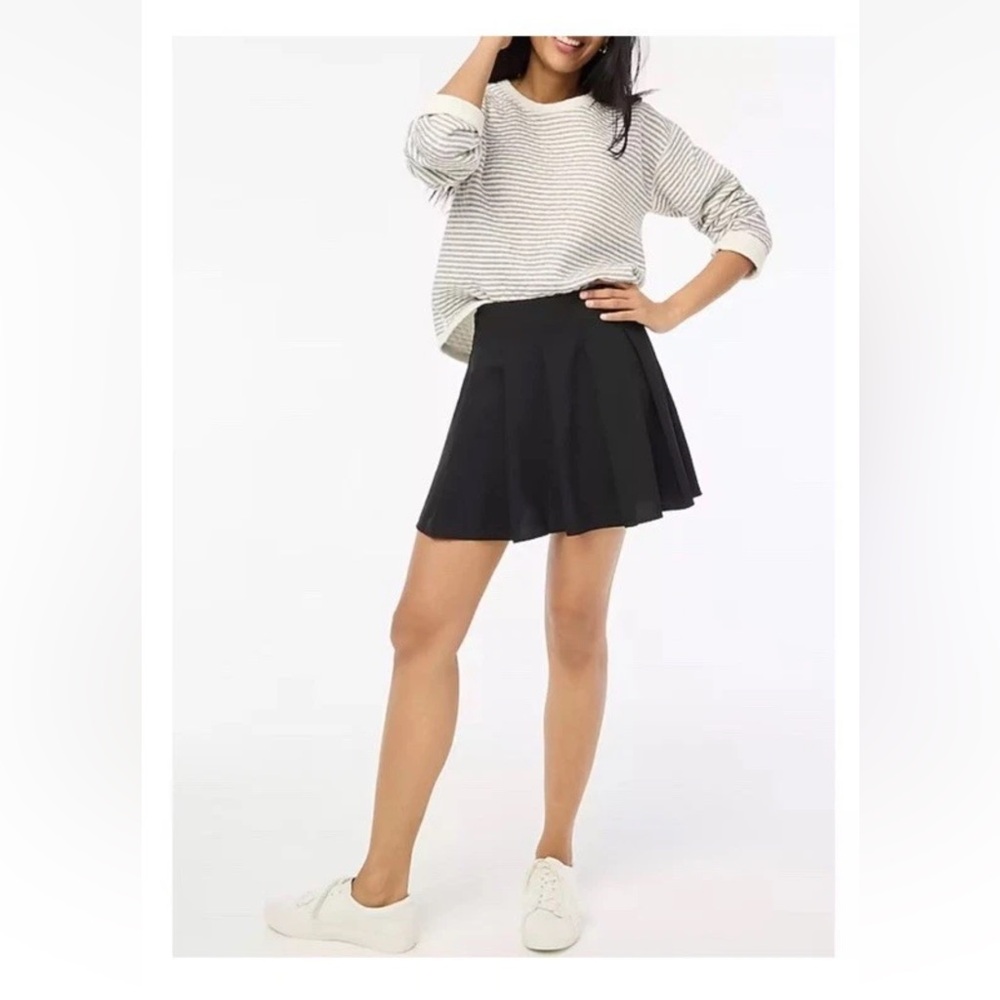 J Crew Pleated Active Skort In Black Size XS
